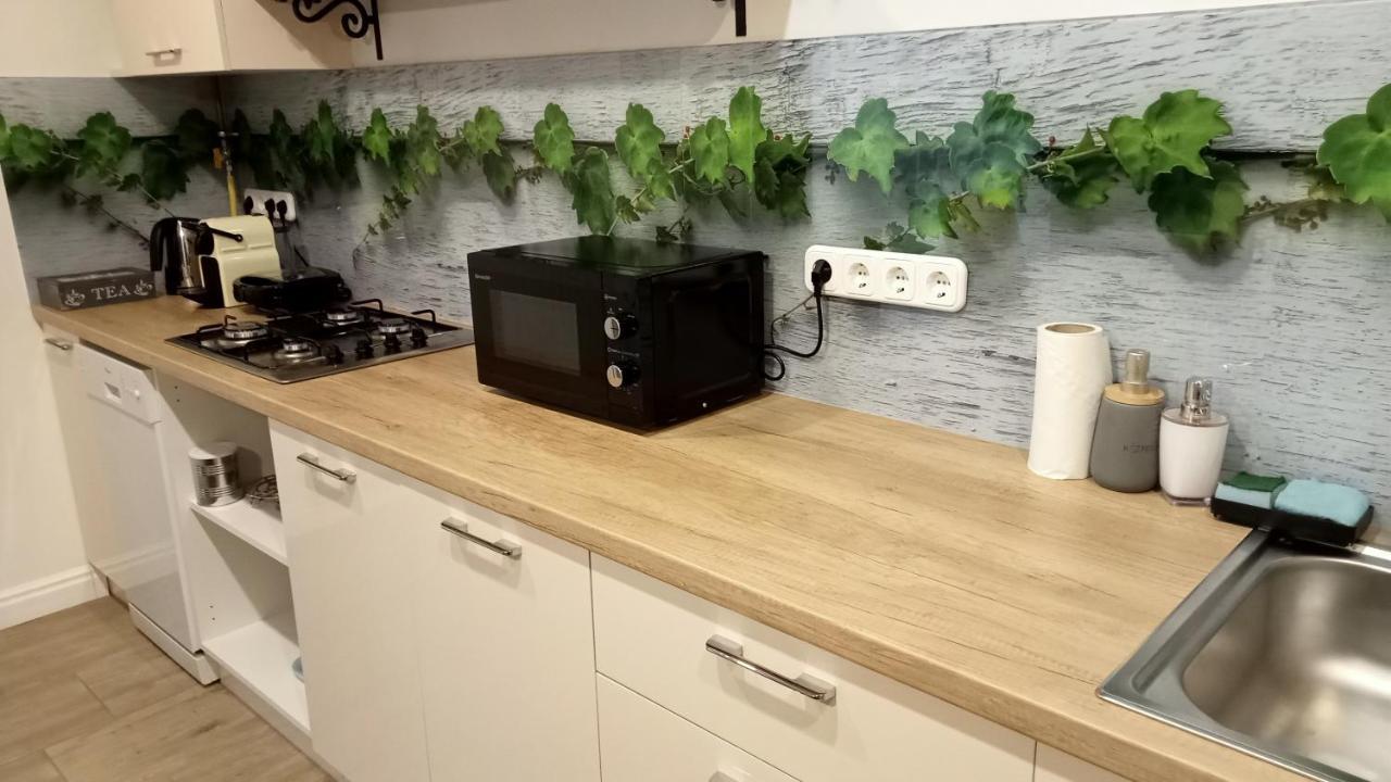 Bibic Apartman A Kapolnasnyek Luaran gambar