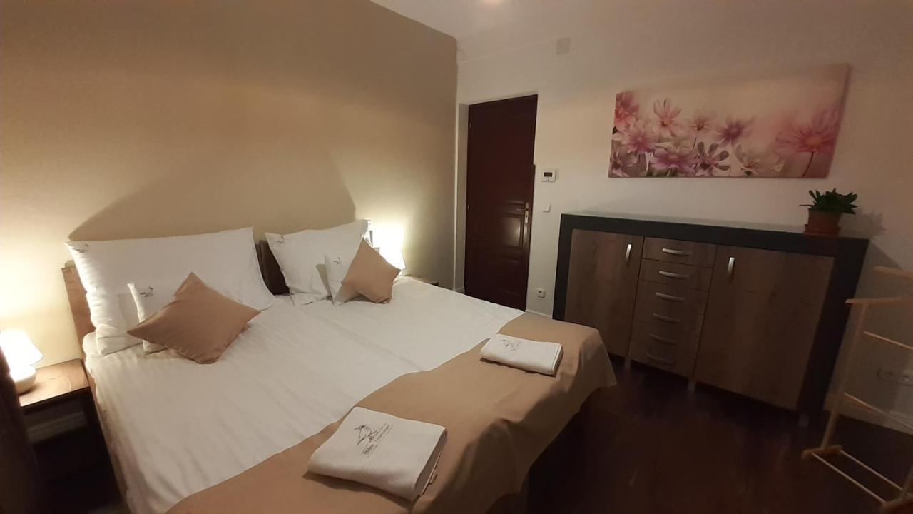 Bibic Apartman A Kapolnasnyek Luaran gambar